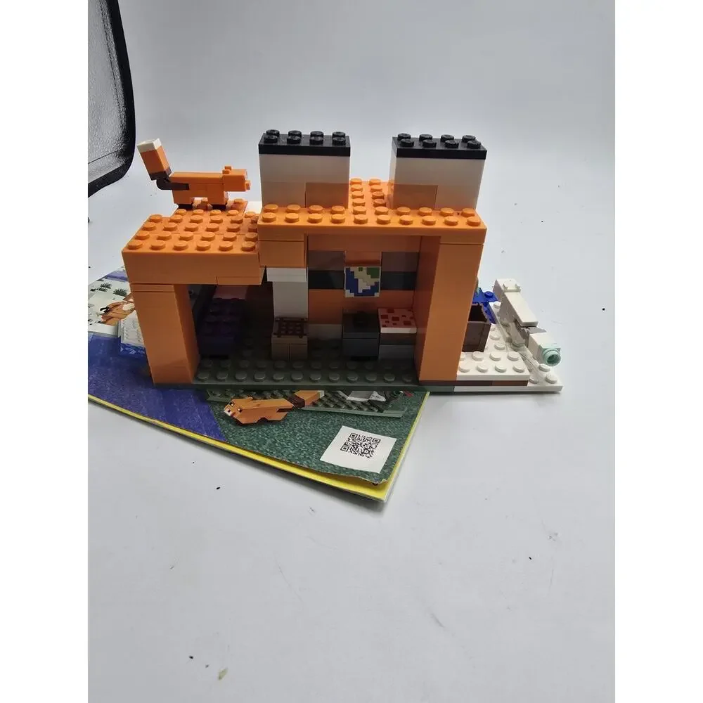 LEGO 21178 Minecraft The Fox Lodge